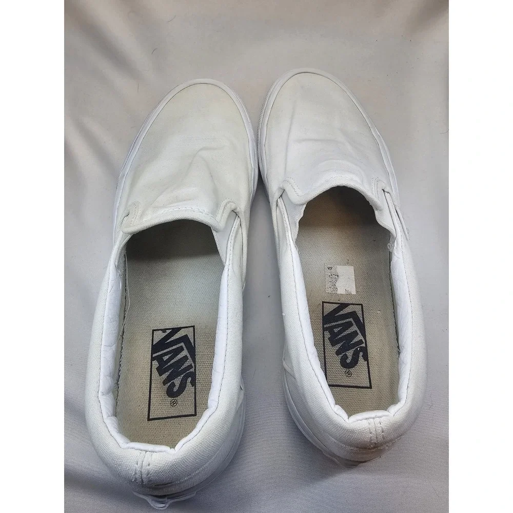 Vans Classic Slip On White Canvas Skate Shoes Mens 7 Womens 8.5 Low Top Sneakers